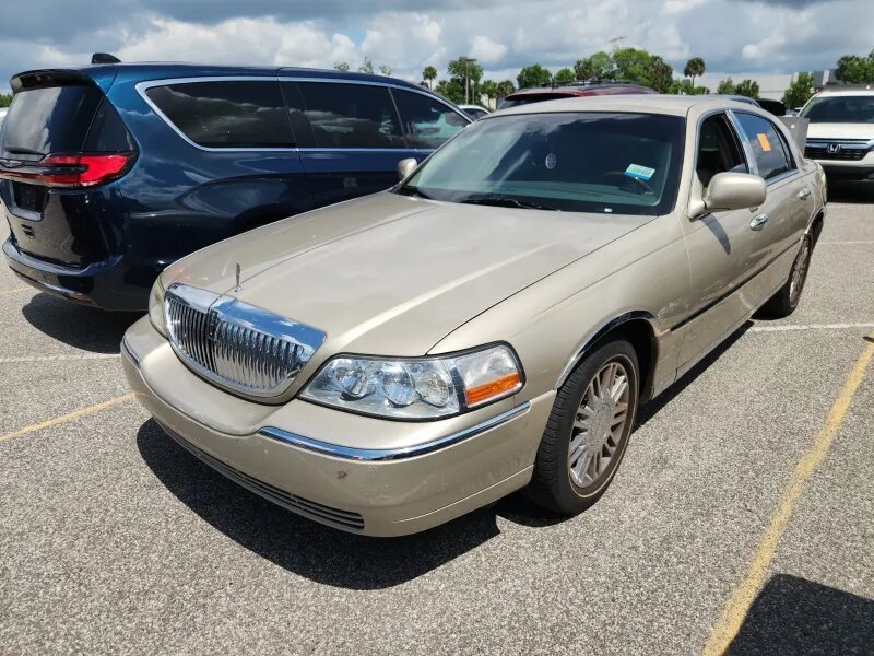 lincoln town car 2006 1LNHM82V66Y613132 image lincoln town car 2006 1LNHM82V66Y613132 image